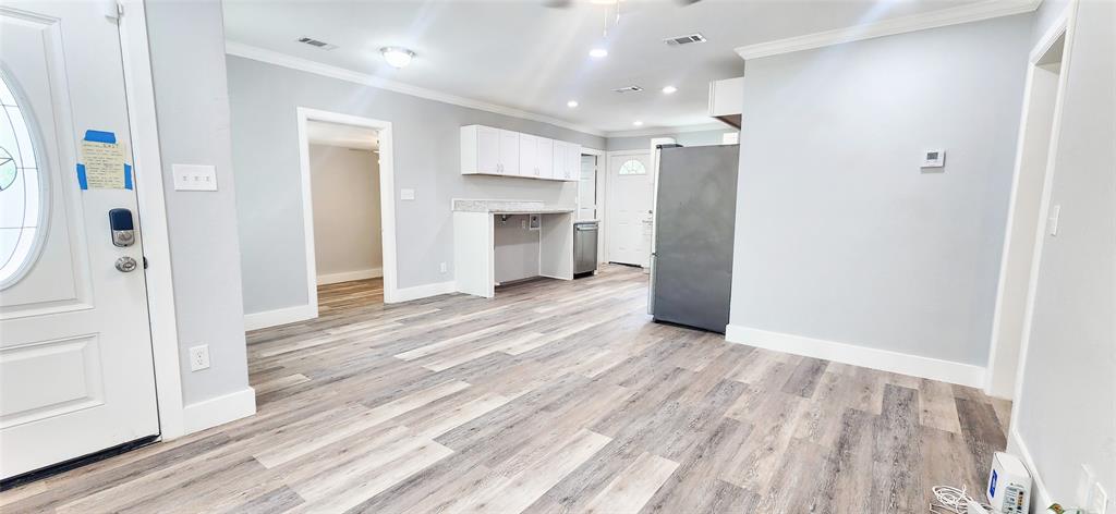 Ridglea West Add - Residential Lease