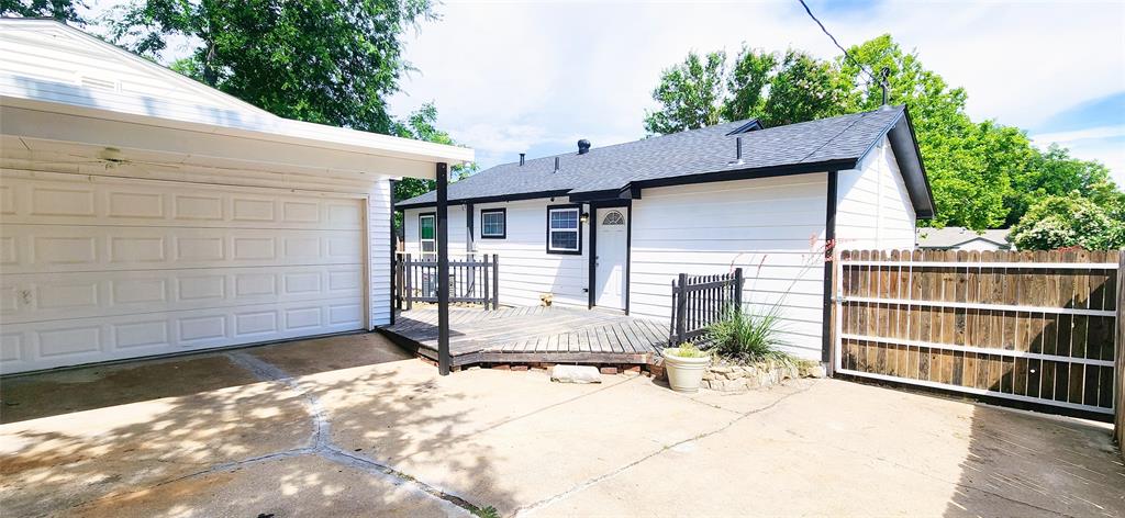 Ridglea West Add - Residential Lease