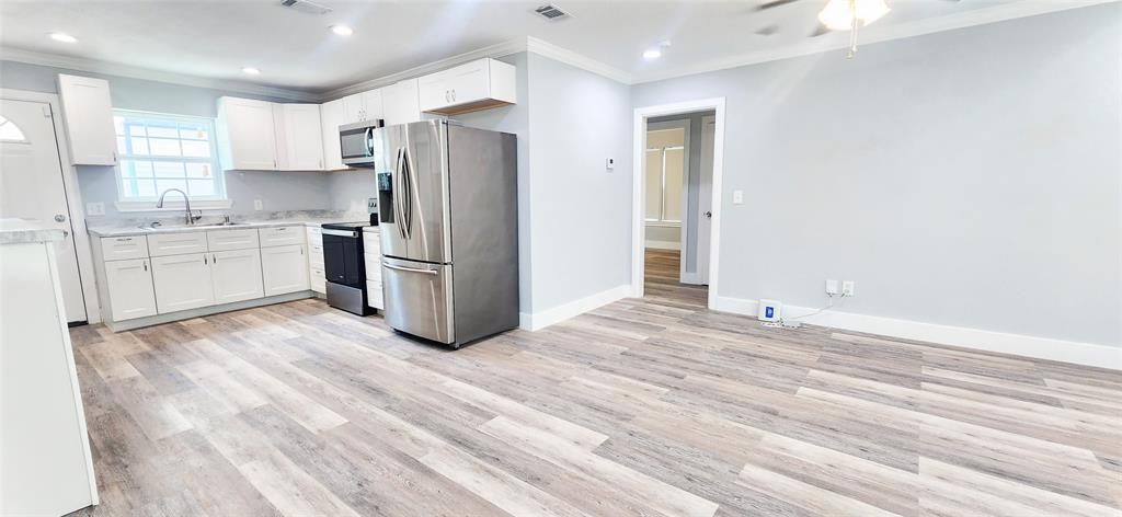 Ridglea West Add - Residential Lease