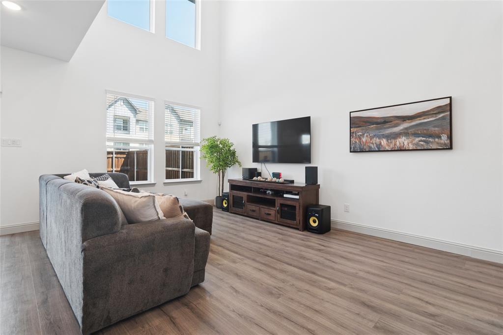 1336 Hill Country Place