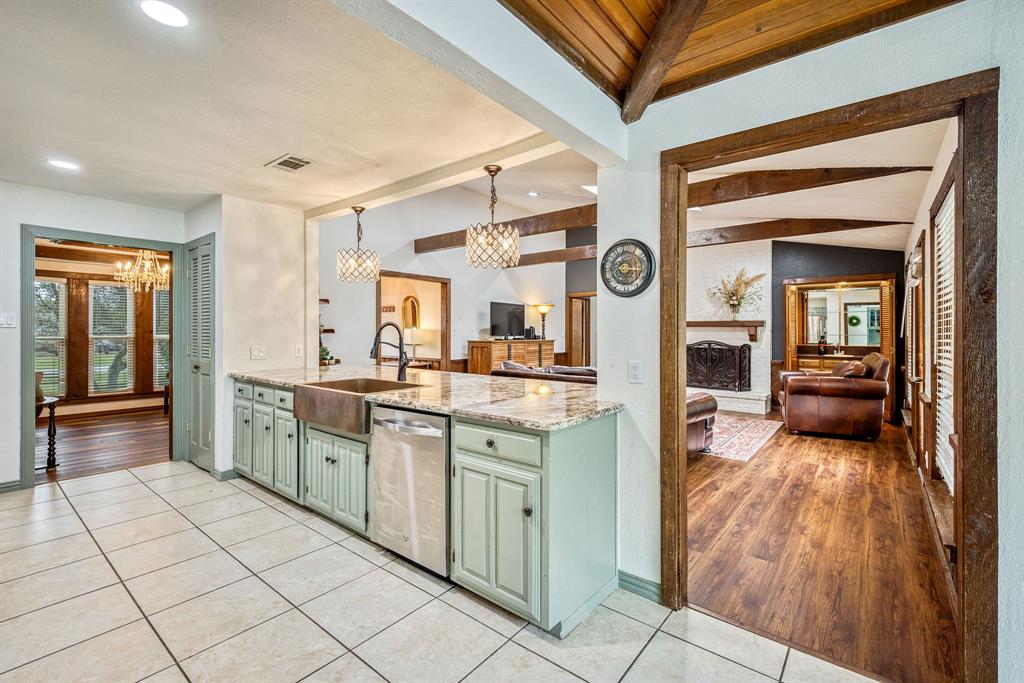 Shadow Wood Estate - Residential