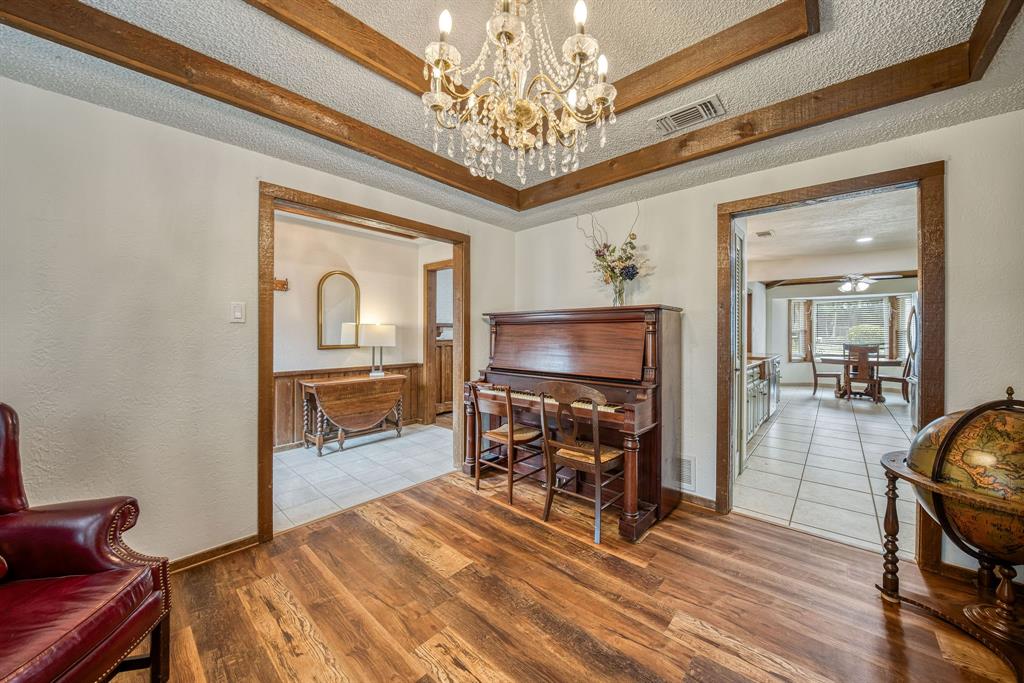 Shadow Wood Estate - Residential