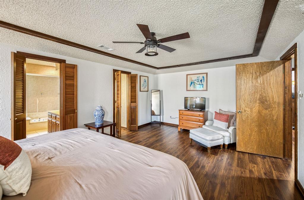 Shadow Wood Estate - Residential