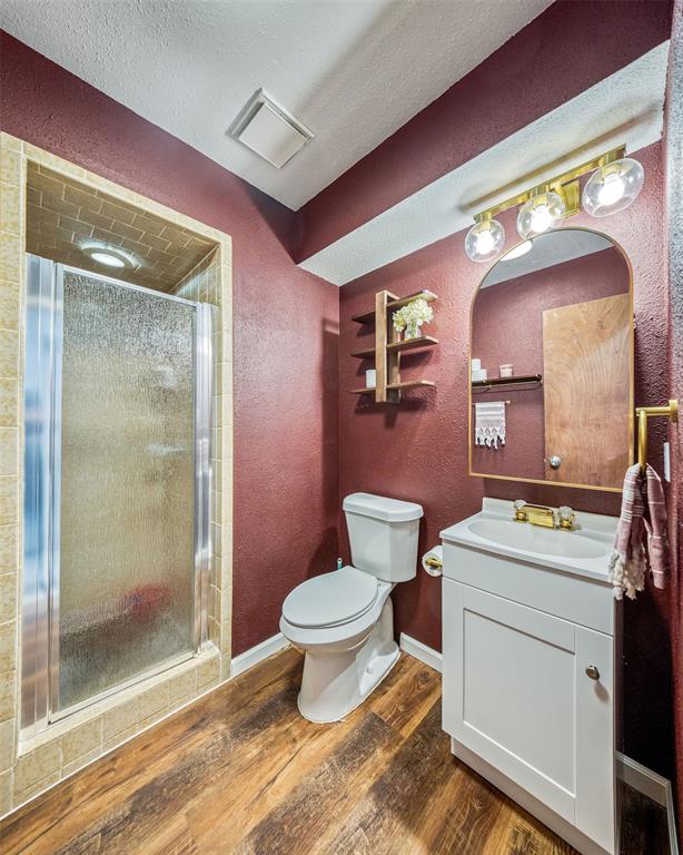 Shadow Wood Estate - Residential