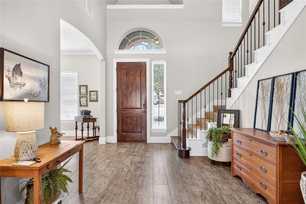 301 Rawhide Path