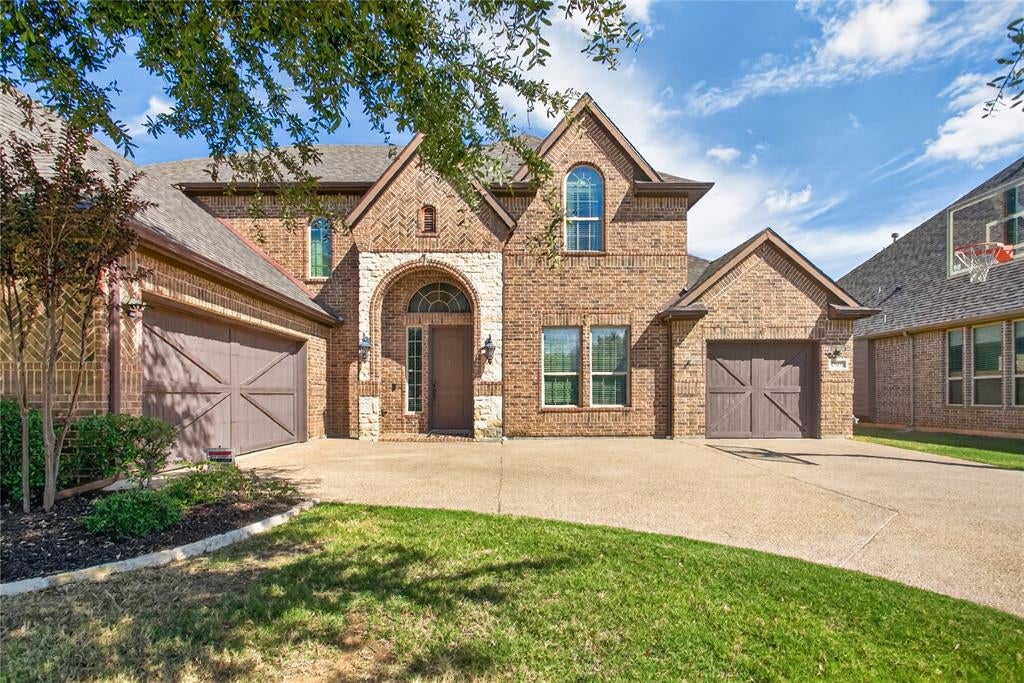 301 Rawhide Path