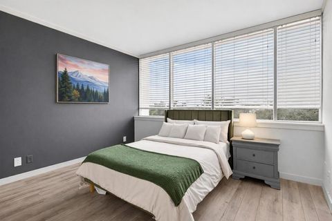 Tiny photo for 6211 Northwest Highway #400, Dallas, TX 75225 (MLS # 21197143)