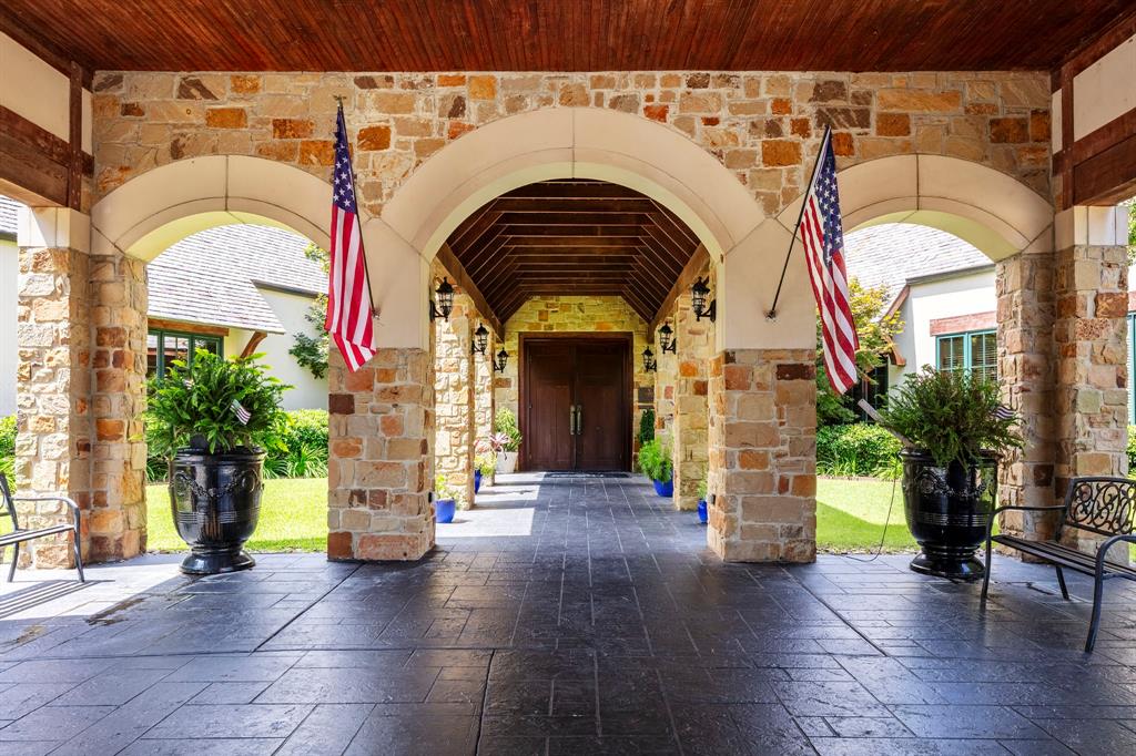 Eagles Bluff - Residential