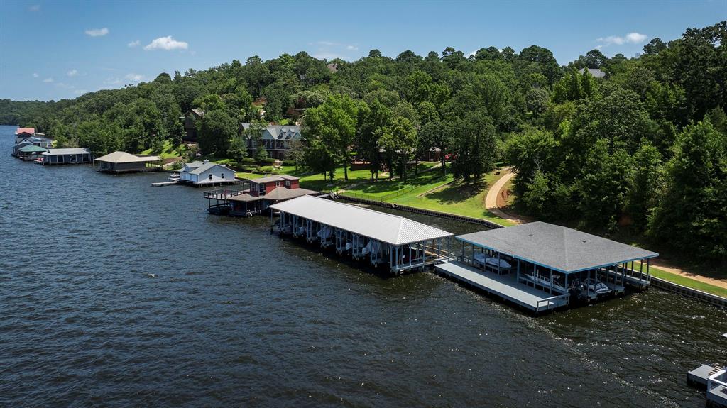 Eagles Bluff - Residential