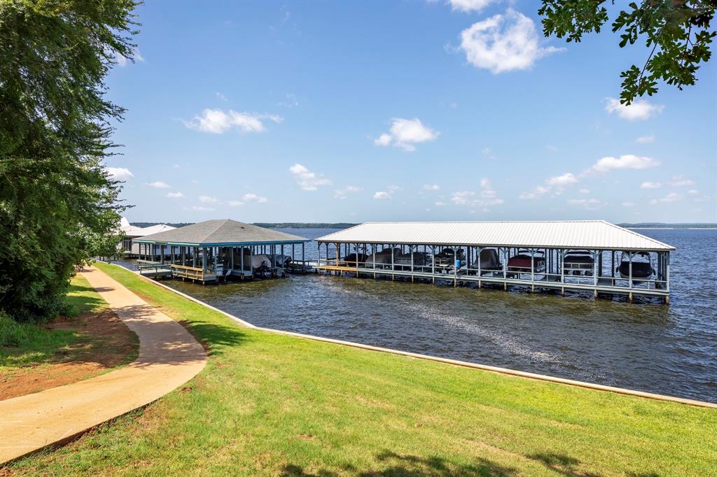 Eagles Bluff - Residential