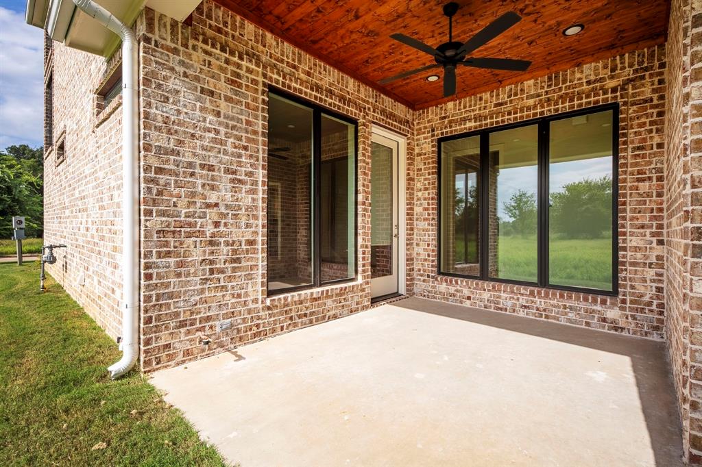 Eagles Bluff - Residential