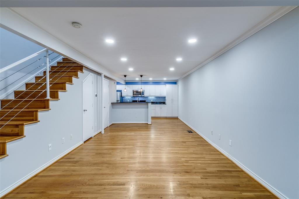 Travis Street Condos - Residential