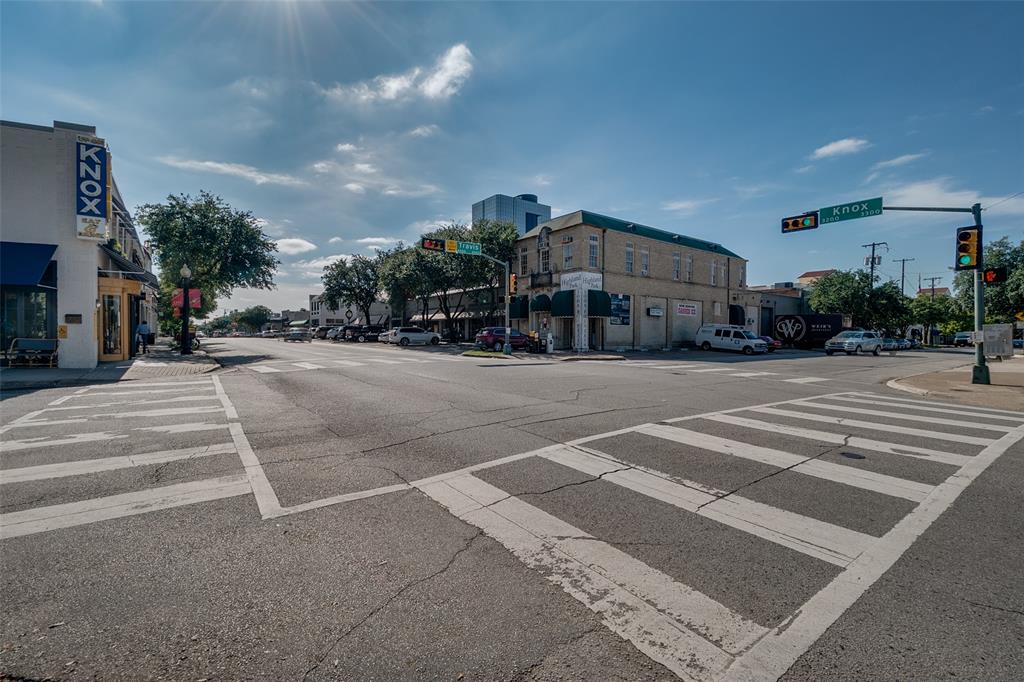 Travis Street Condos - Residential