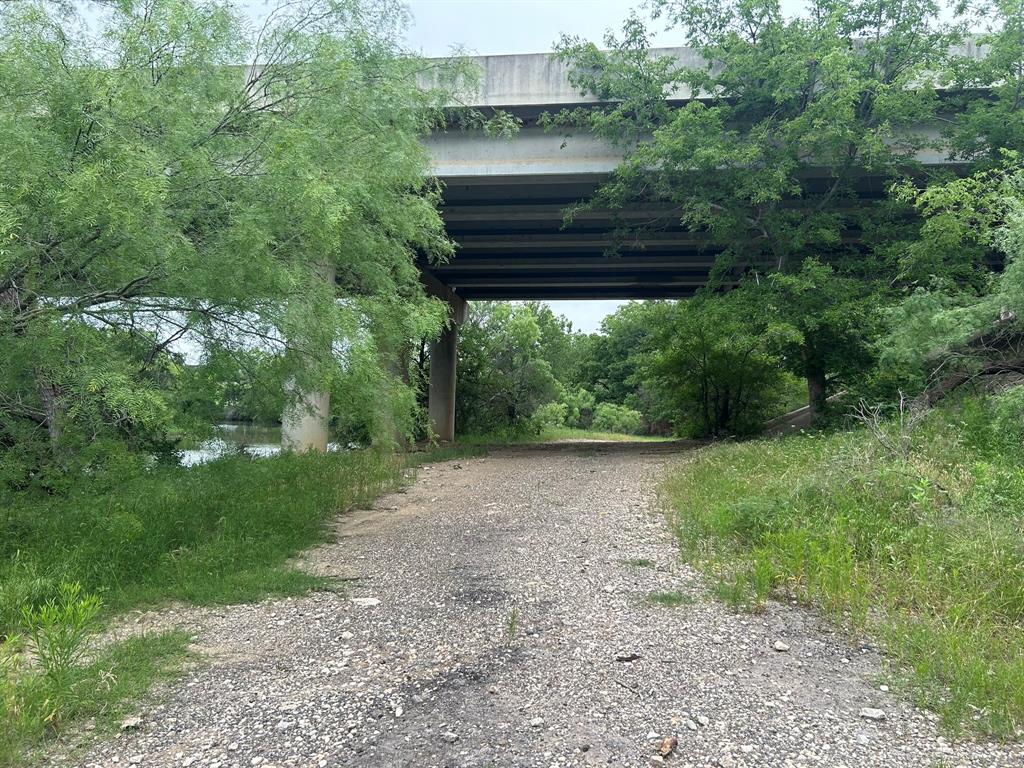 Hwy 16 N Hwy 337 Street