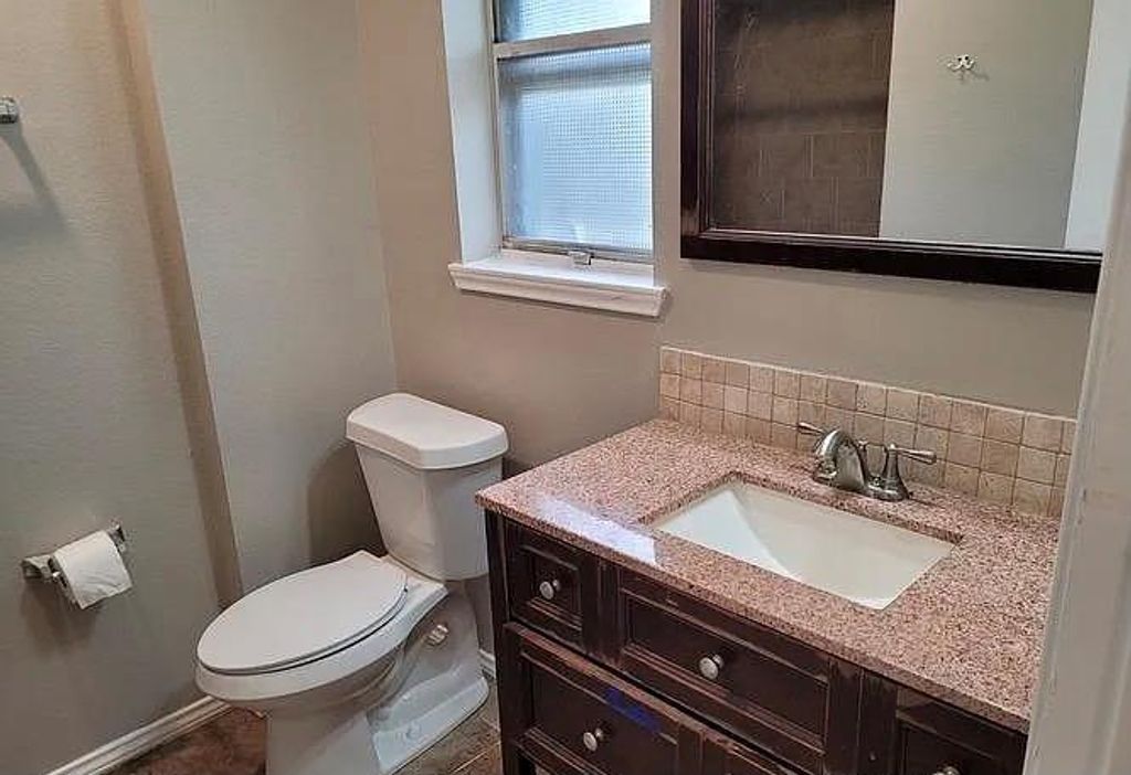 Photo of 2426 Whit Drive, Mesquite, TX 75150 (MLS # 21242330)