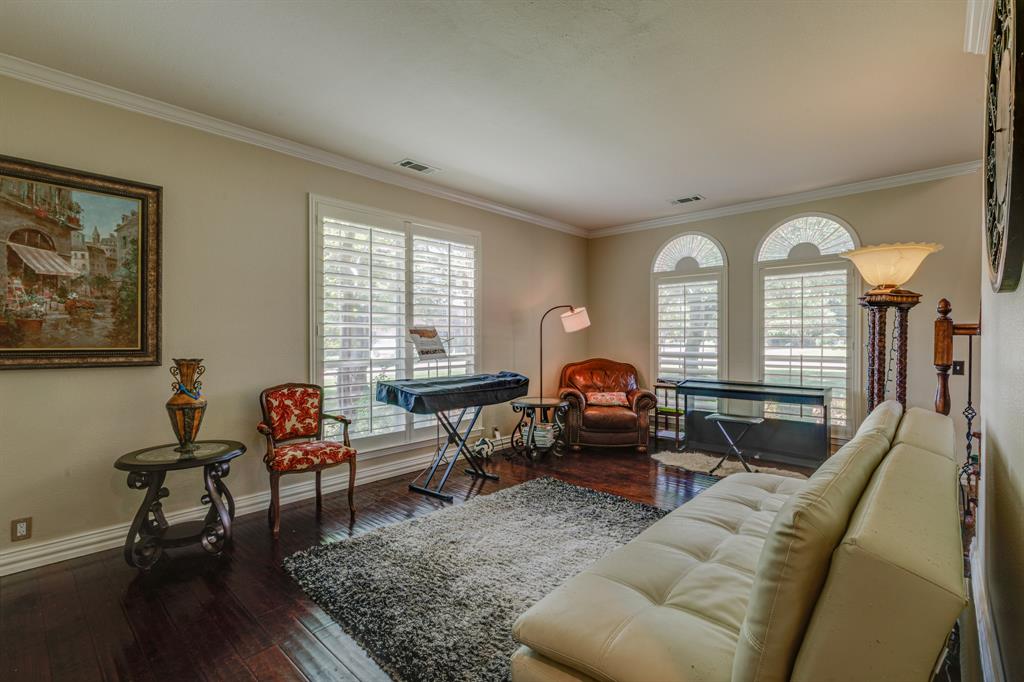 1 Foxborough Court