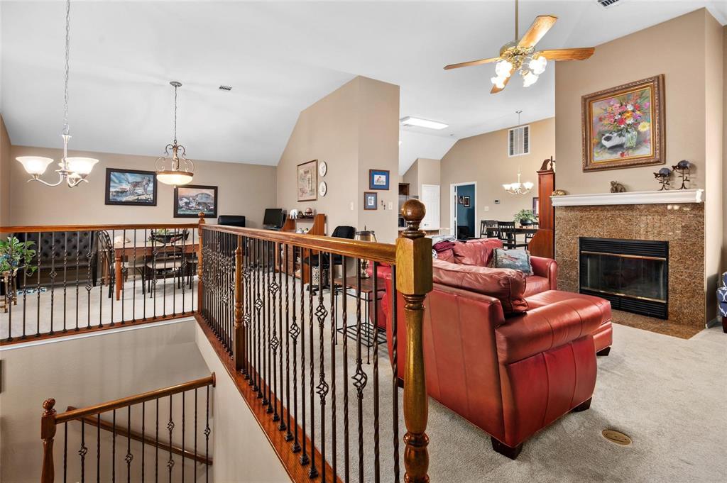220 Leisure Lane