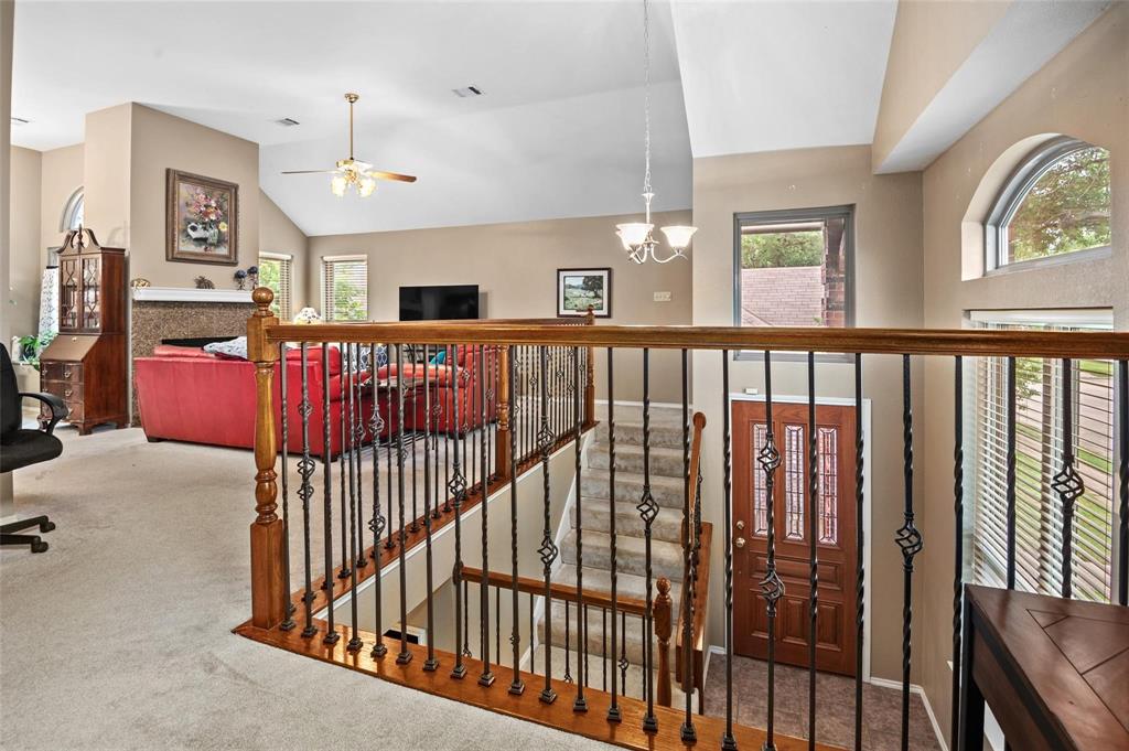 220 Leisure Lane