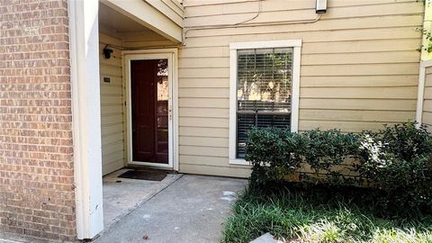 1907 Chasewood Circle 116 Arlington TX 76011