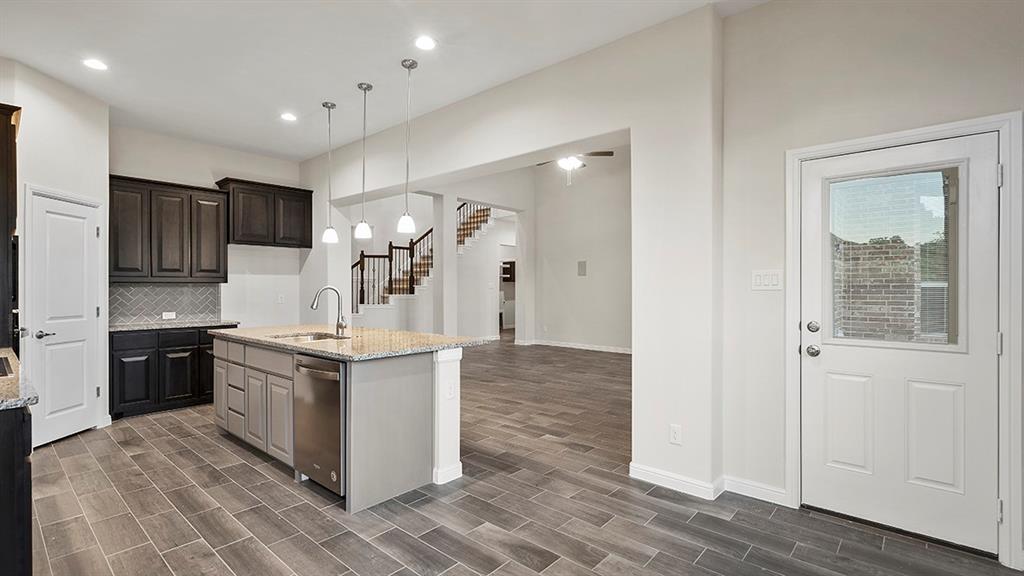 Dove Creek - Residential