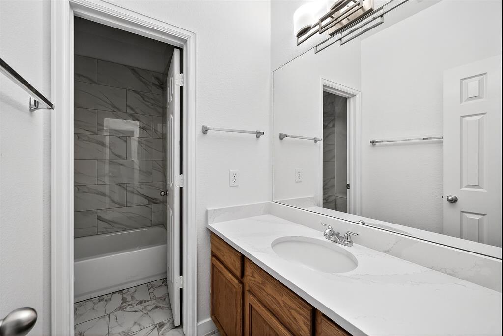 Trinity Glen Add - Residential Lease