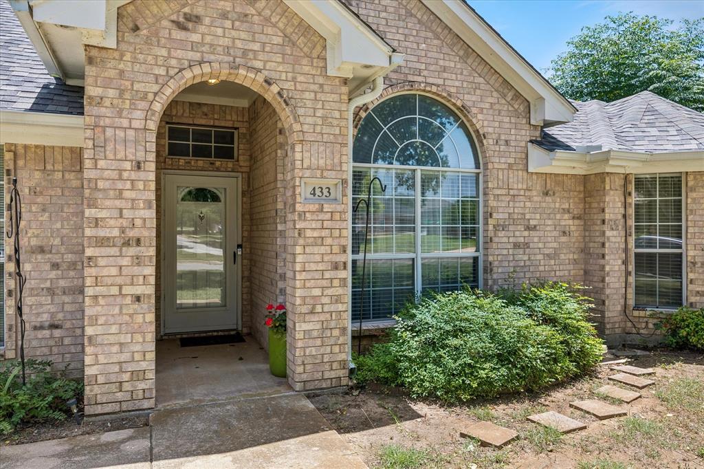 433 Sherwood Court