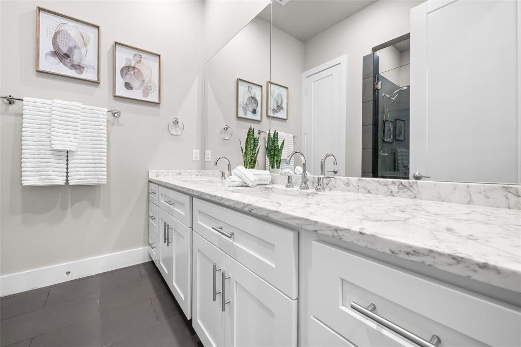 5810 Bryan Bldg 1 - Residential