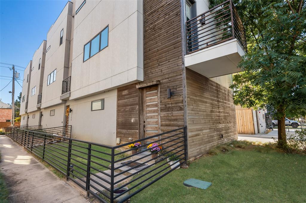 5810 Bryan Bldg 1 - Residential