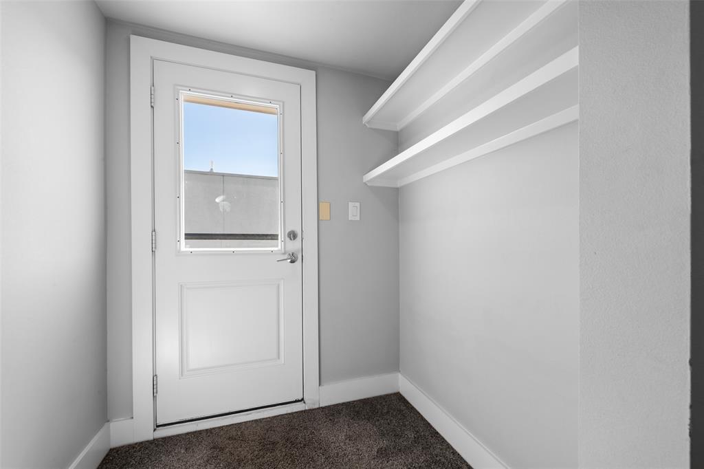 5810 Bryan Bldg 1 - Residential