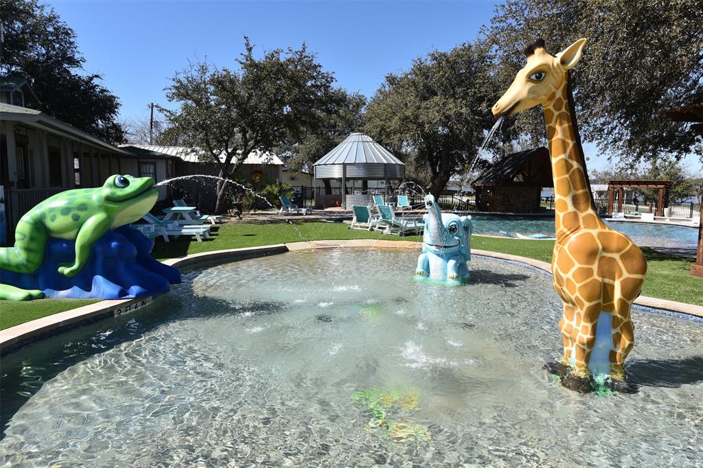 ROCK CREEK PK LAKE - Residential