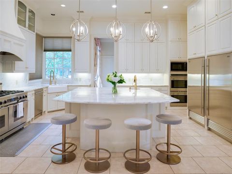 Tiny photo for 6442 Lakehurst Avenue, Dallas, TX 75230 (MLS # 20978500)