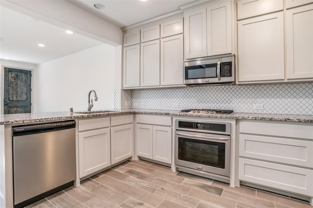 Greens At Stacy Crossing The - Residential