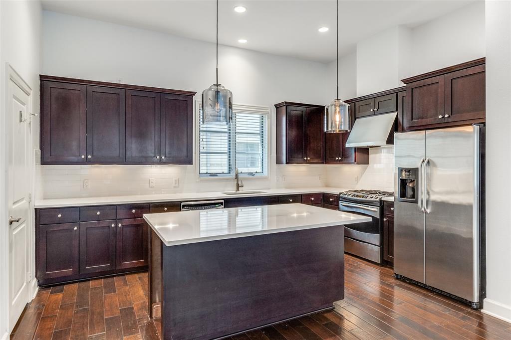 Vine Condo - Residential