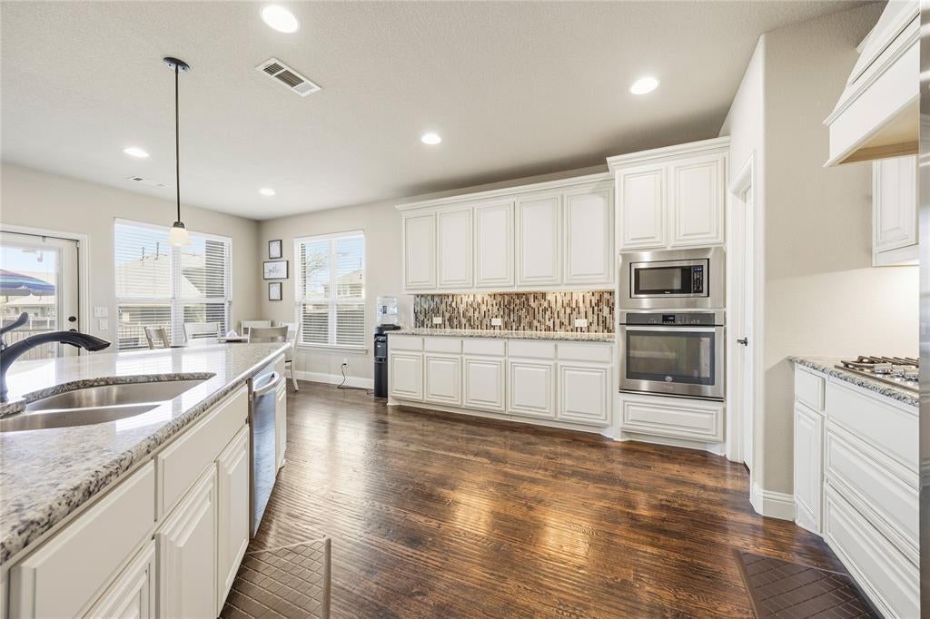 1133 Vickery Drive