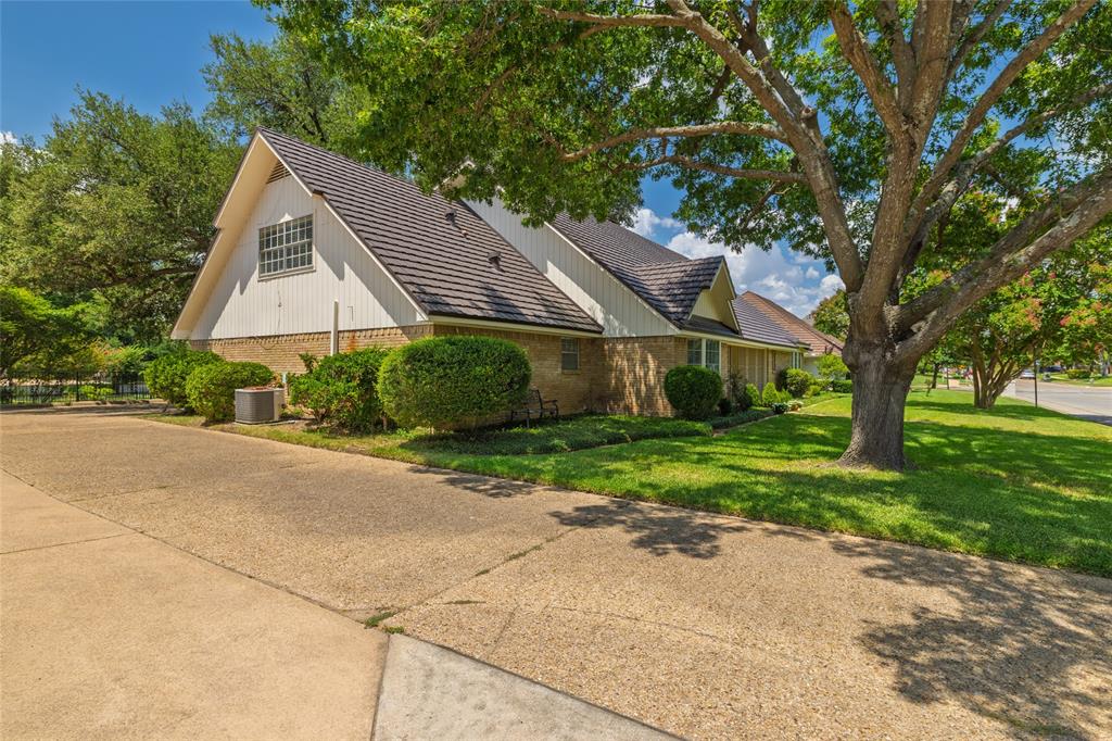 1404 Crowley Road