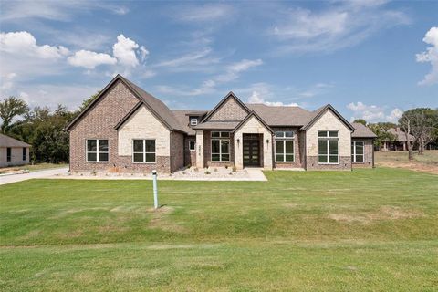 2416 Candlestick Drive Granbury TX 76049