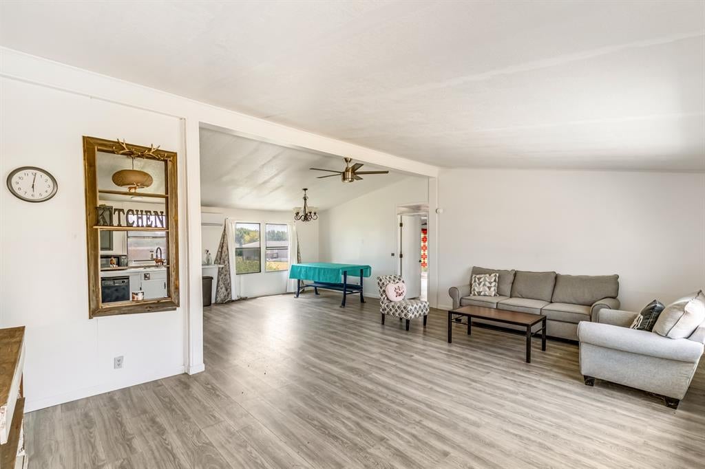 206 Creekview Meadows Court