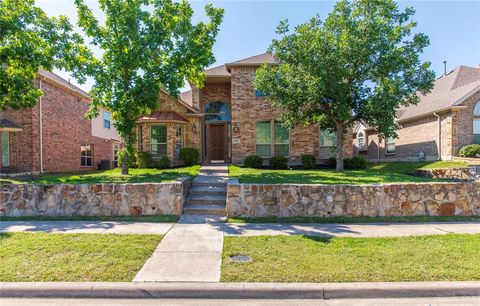 Photo of 1013 Shearwater Lane, Garland, TX 75043 (MLS # 21245273)