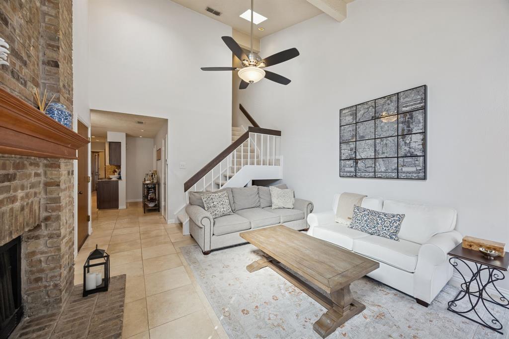 2204 W Park Boulevard 2301