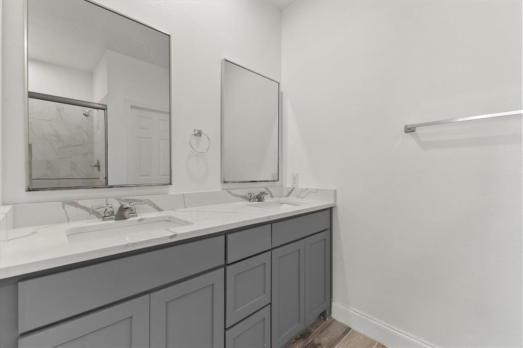 Orig Town Of Greenville - Residential