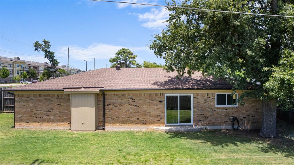 Hallmark Manor Add - Residential