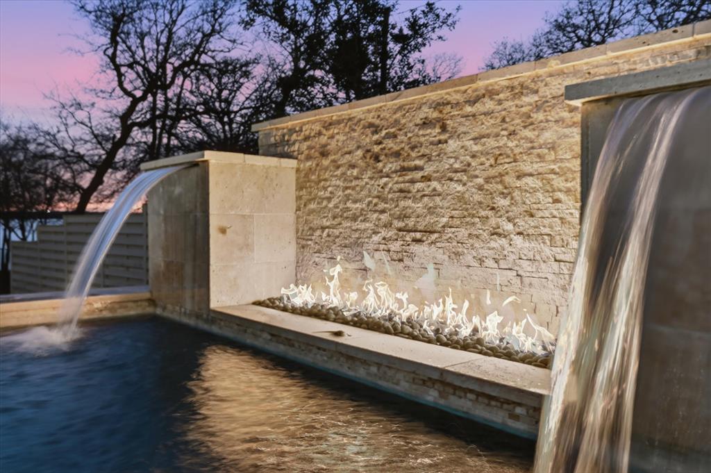 Red Bud Point - Residential