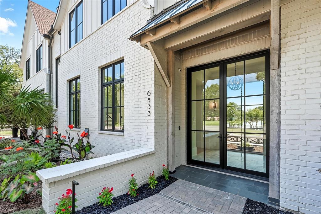 Red Bud Point - Residential