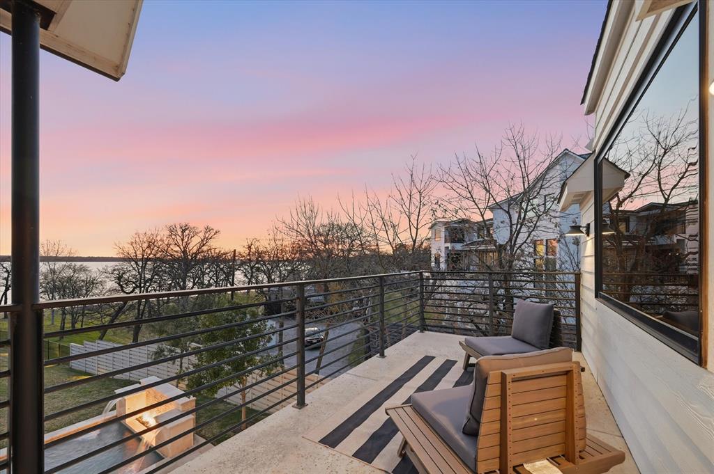 Red Bud Point - Residential