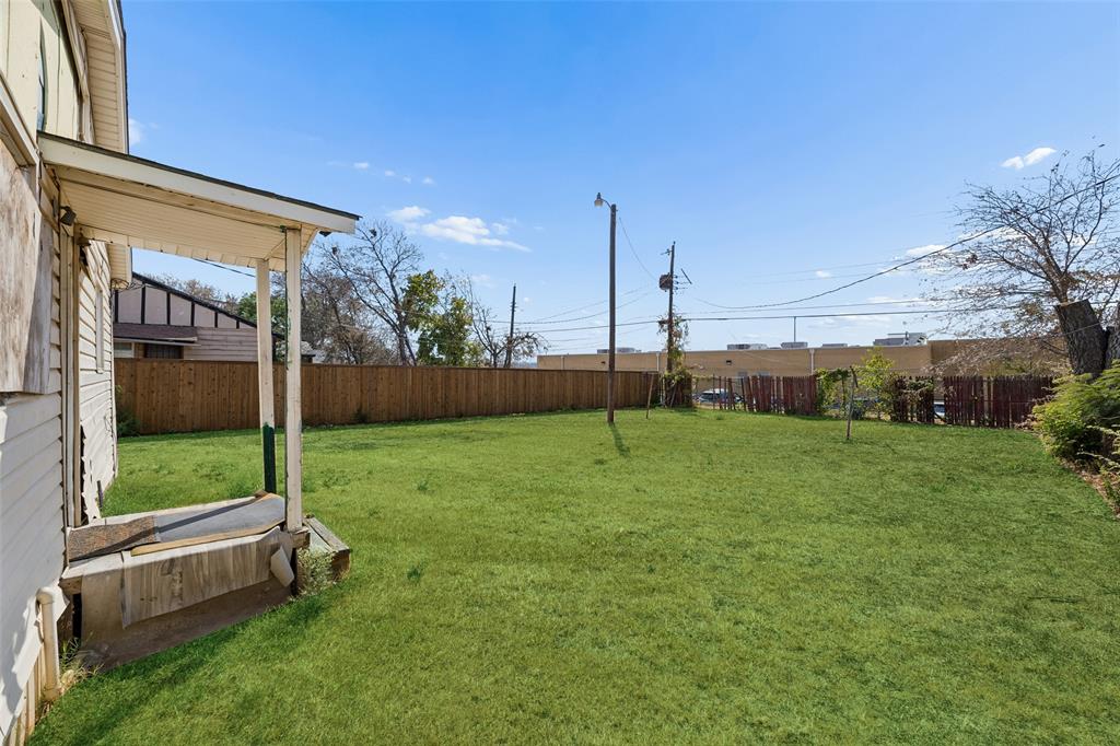 1224 E Morningside Drive