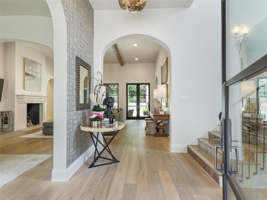 1402 Fountain Grass Court