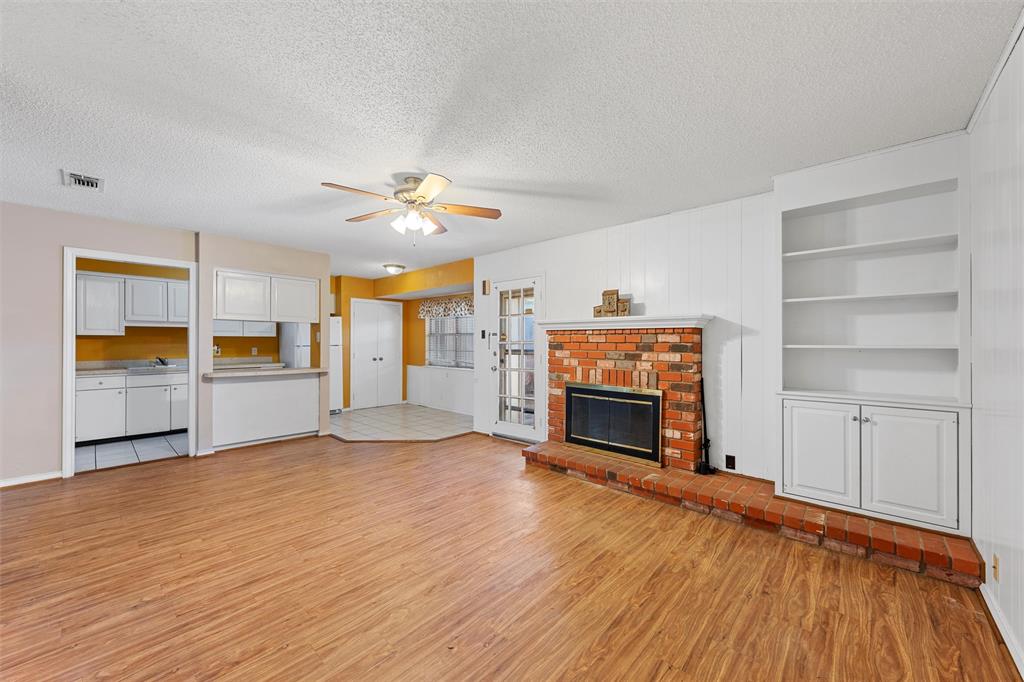 5210 Lake Shore Drive