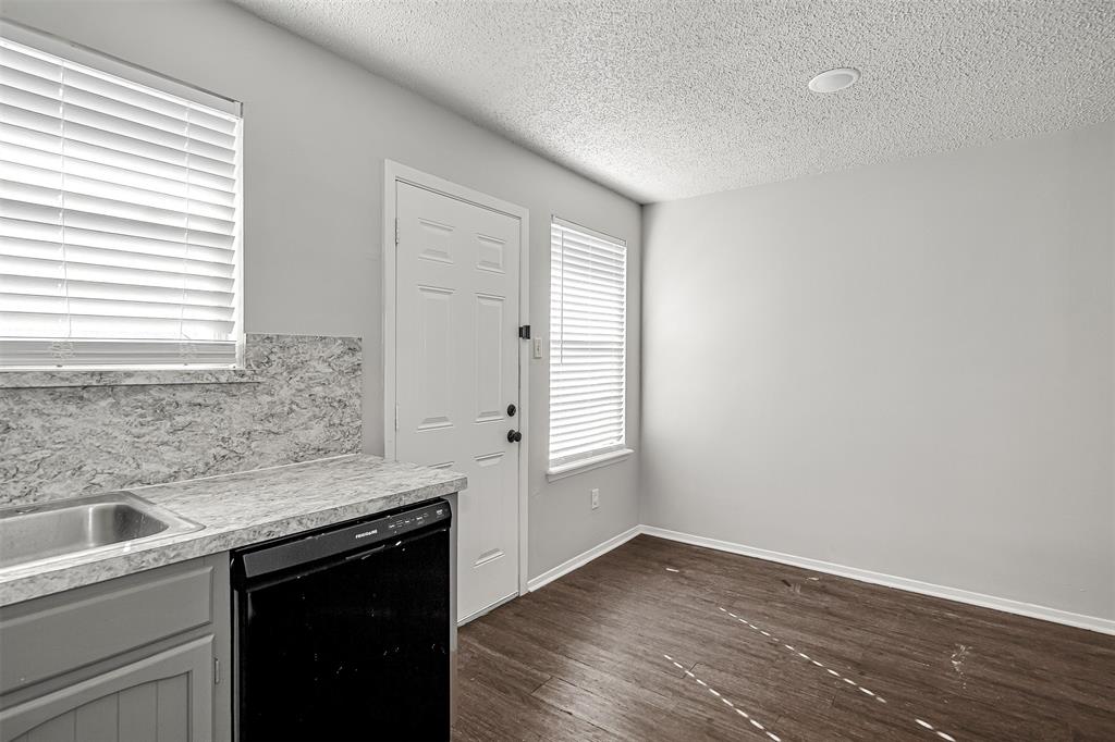 Courtney Knolls Add - Residential Lease