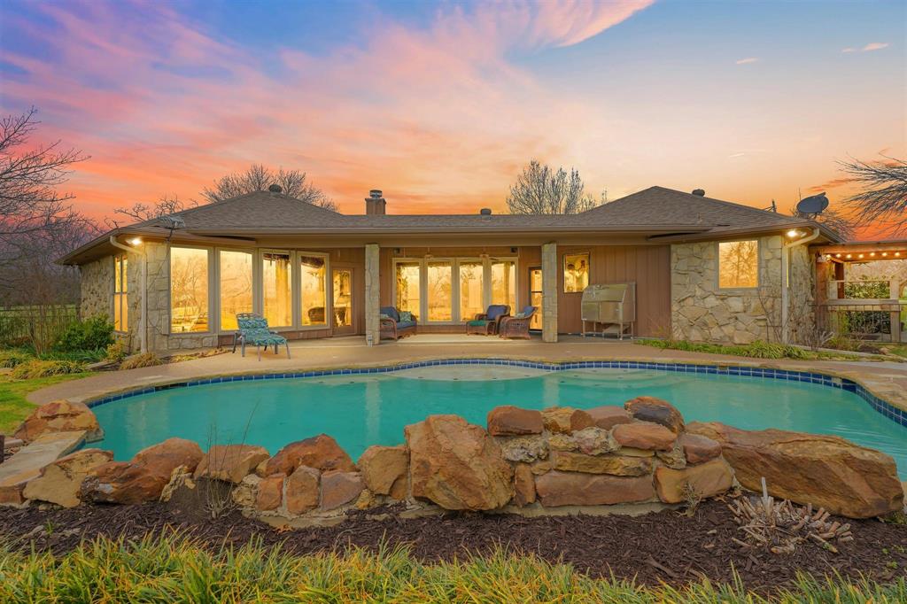 9711 Jim Christal Road