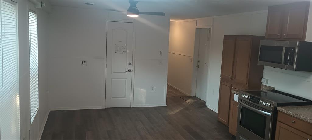 Lakeside Hills - Residential